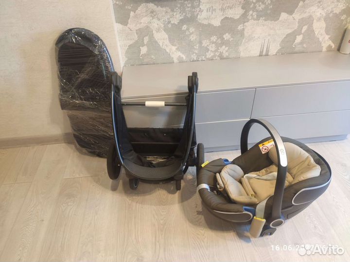 Коляска люлька с автокреслом