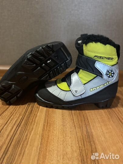 Лыжные ботинки 29 размер