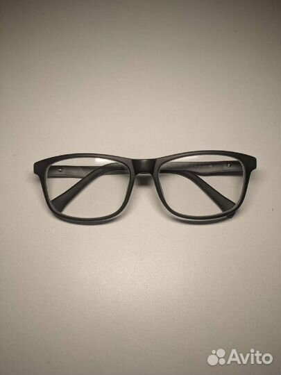 Крепкая оправа / очки