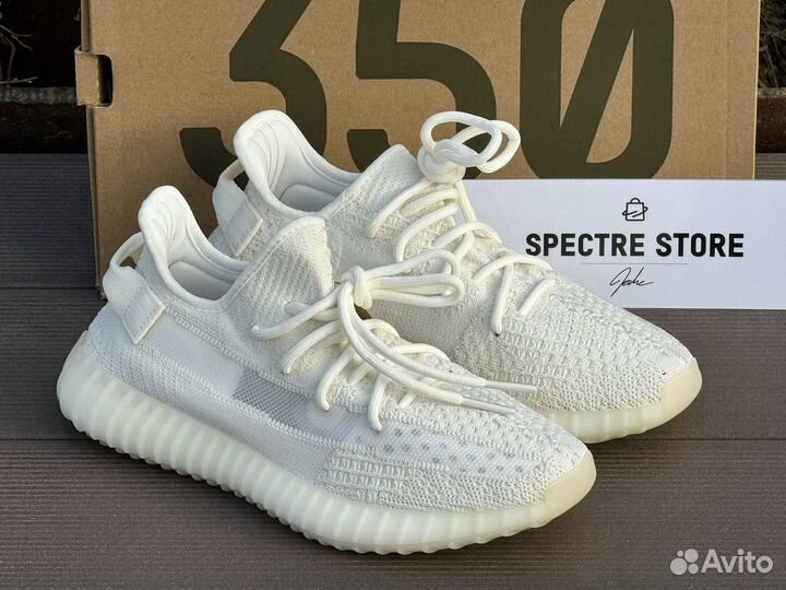 Кроссовки Adidas Yееzy Boost 350 V2 Triple White