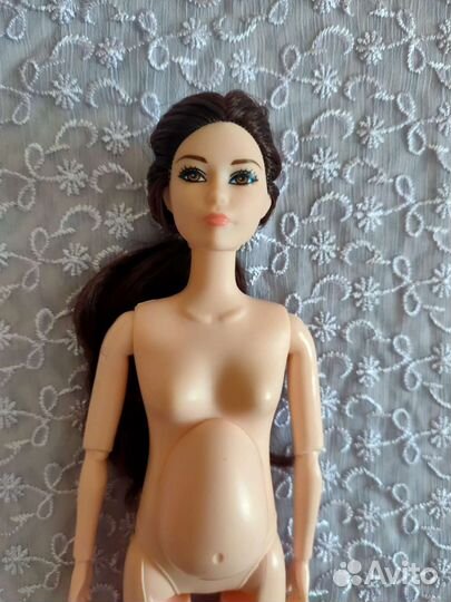 Кукла новая псевдо Карла на шарнирном теле