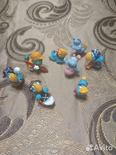 Коллекция Киндер Сюрпризов Акулы + Подарки