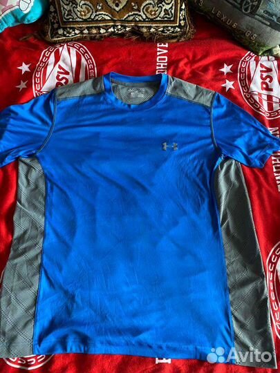 Футболка under armour