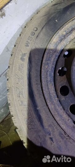 Bridgestone blizzak ws-60 195 65 R15