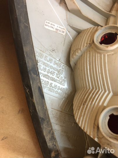 Задний правый фонарь шкода фабия