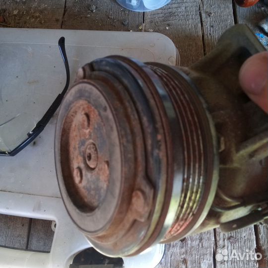 Компрессор автомобильный бу