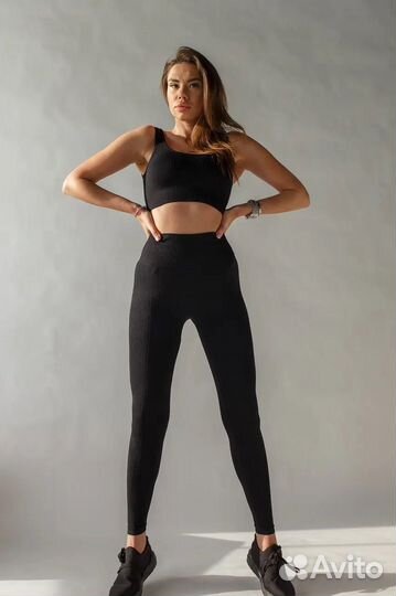 Спортивный костюм новый