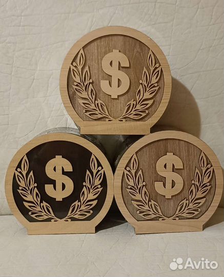 Копилка деревянная, новая