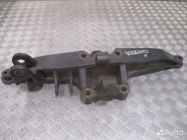 Кронштейн пневморессоры левый задний Iveco 4103041