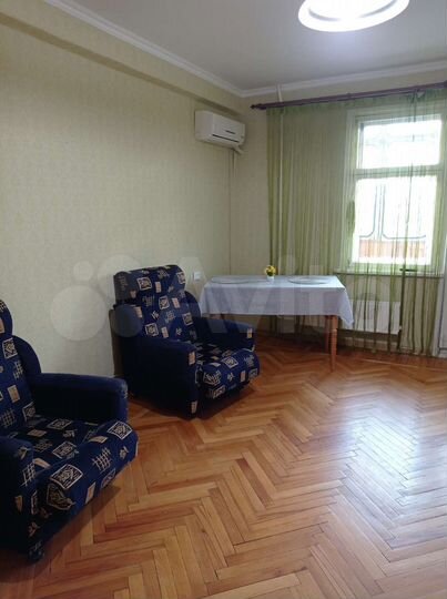 2-к. квартира, 50 м², 3/10 эт.