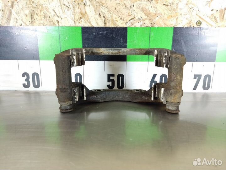 Суппорт передний левый Peugeot 408 2012-2021