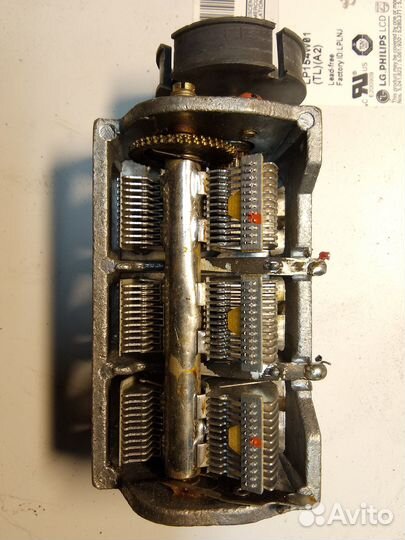 Конденсатор переменной емкости