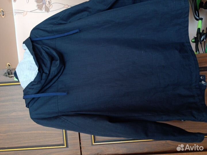 Ветровка на трикотажной подкладке