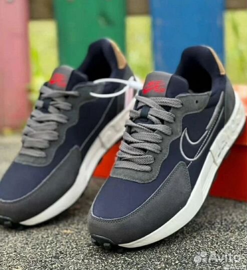 Кроссовки с натуральной замшей