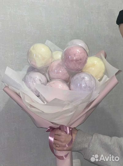 Шикарный букет девушке