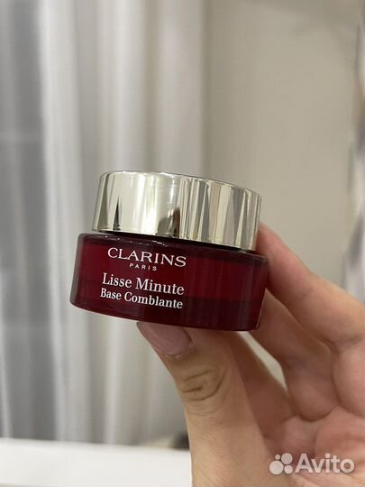 База под макияж Clarins