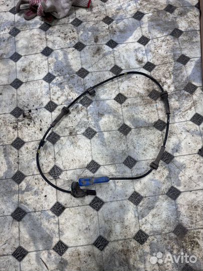 Датчик abs peugeot задний