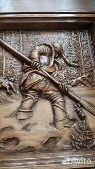 Панно из дерева