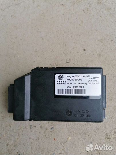 Блок управления компасом Фольксваген Пассат Б6
