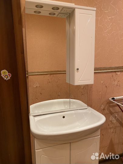 Раковина,тумба и зеркало для ванной,Ширина 60