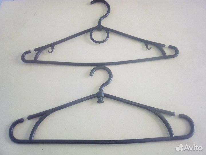 Вешалки(плечики) б/у