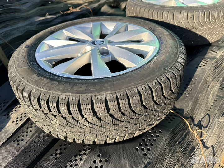 Колеса зима Шкода
