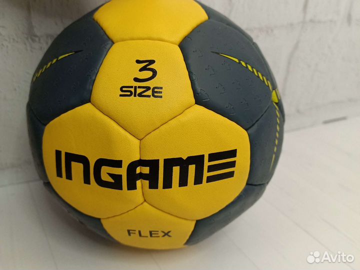 Гандбольный мяч