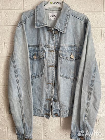 Джинсовая куртка