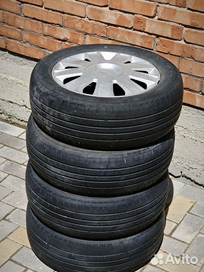 Bars UZ200 195/60 R15 88V