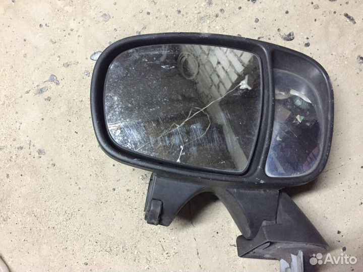 Зеркало на Renault Trafic