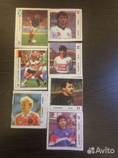 Вкладыши с футболистами