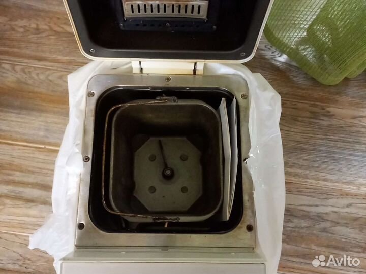 Хлебопечка