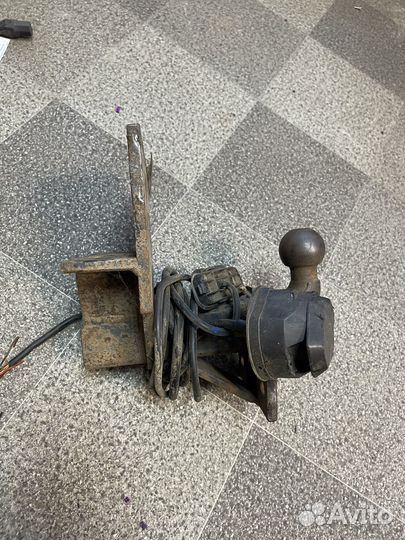 Продам фаркоп Toyota Prado 120/Lexus GX470