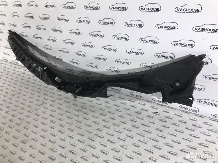 Жабо (дождевик) переднее Renault Scenic 2 (X84)