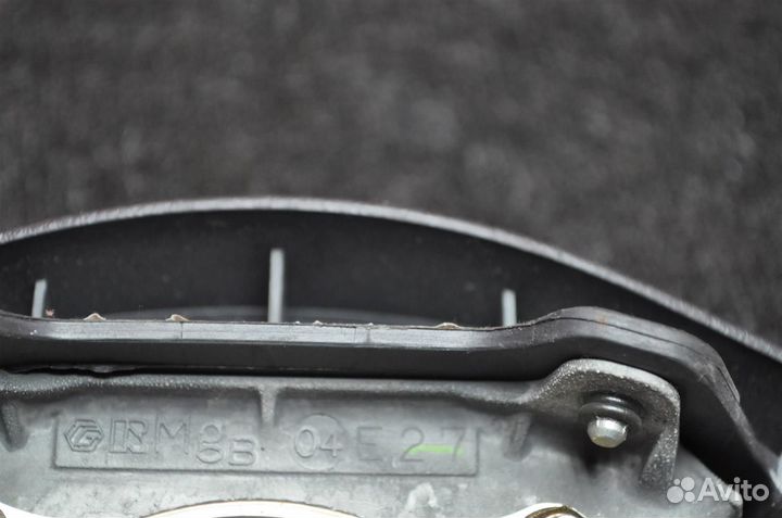 Подушка безопасности водителя toyota corolla ZZE