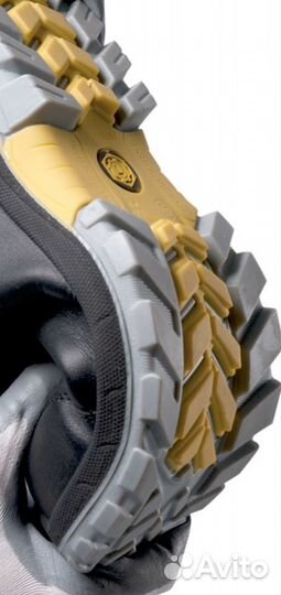 Продам спецобувь Трейл Плюс Восток Сервис