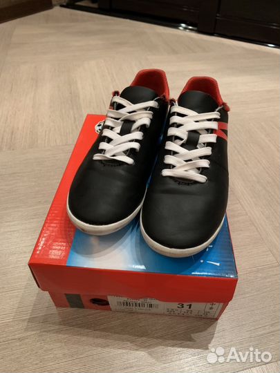 Футзалки /футбольные бутсы