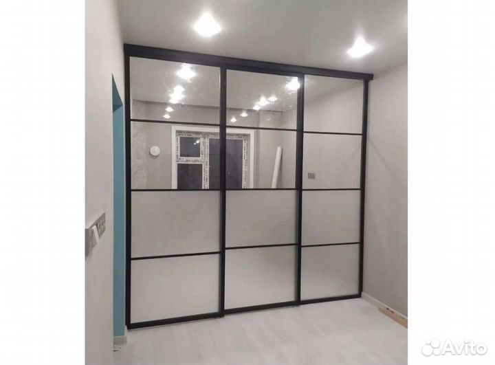 Раздвижные межкомнатные перегородки