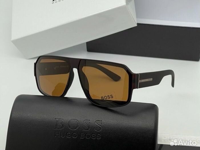 Очки Hugo boss