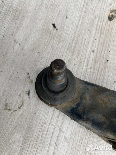 Рычаг передний Vw Touareg