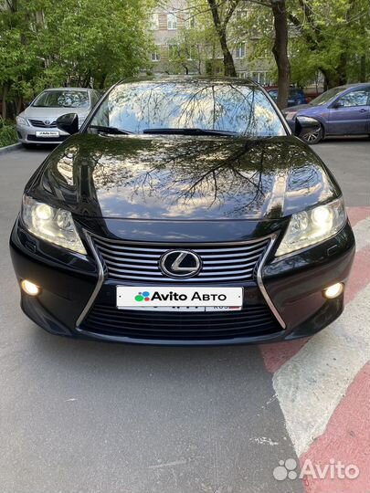 Lexus ES 2.5 AT, 2013, 177 200 км