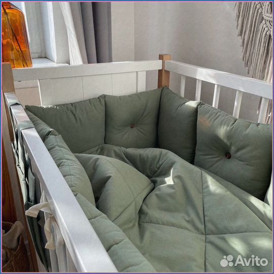 Бортики в детскую кроватку новые