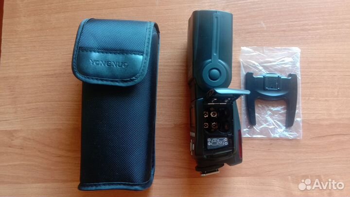 Универсальная вспышка Yongnuo speedlite yn560 IV