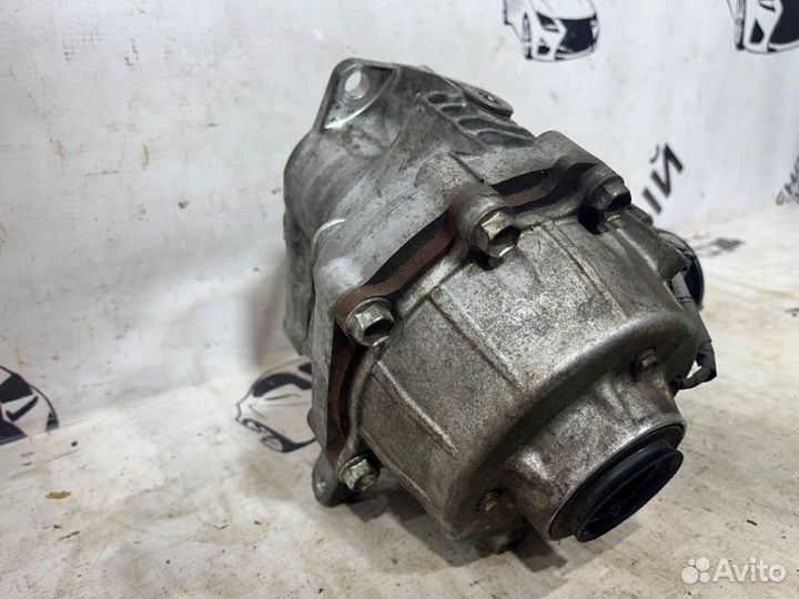 Редуктор передний Toyota Rav4 50