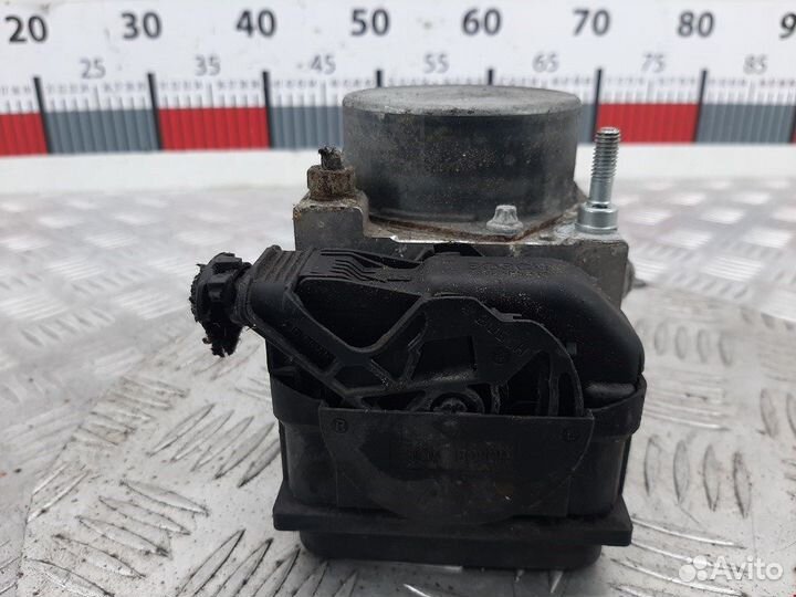 Блок ABS для Opel Corsa D 93195839