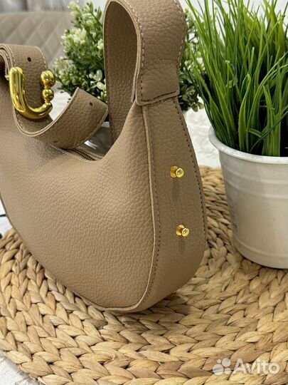 Сумка багет через плечо из экокожи новая