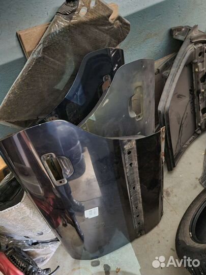 Двери ауди100 с4