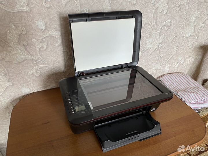 Принтер HP Deskjet 3050