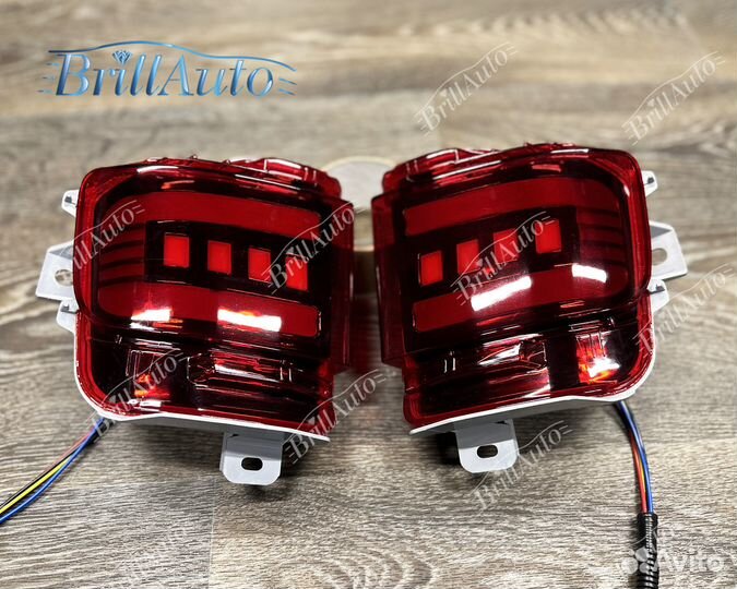 Противотуманные фары Land Cruiser 200 бегающие LED