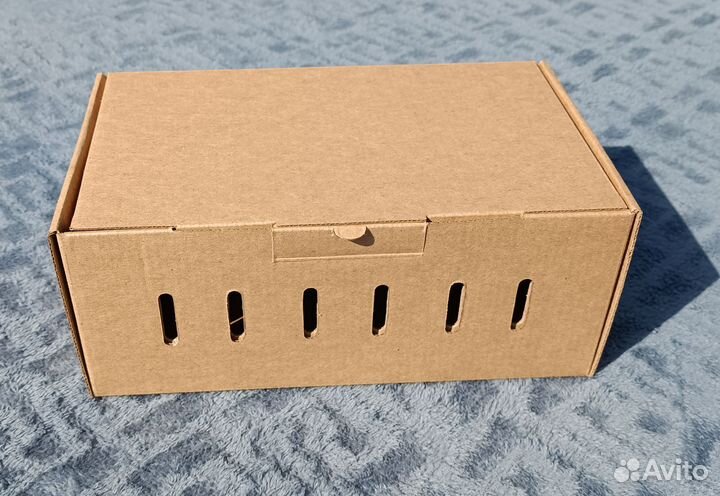 Бокс для пересылки пчеломаток